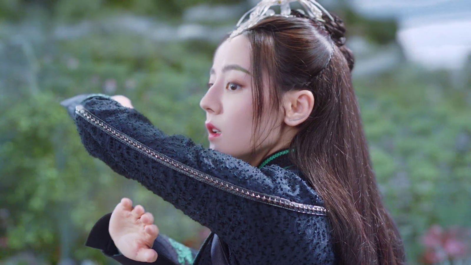 Screenshot of The Blue Whisper  [Season 1-2 Complete ] (2022) &bull; Hindi + Chinese on MovieLinkBD