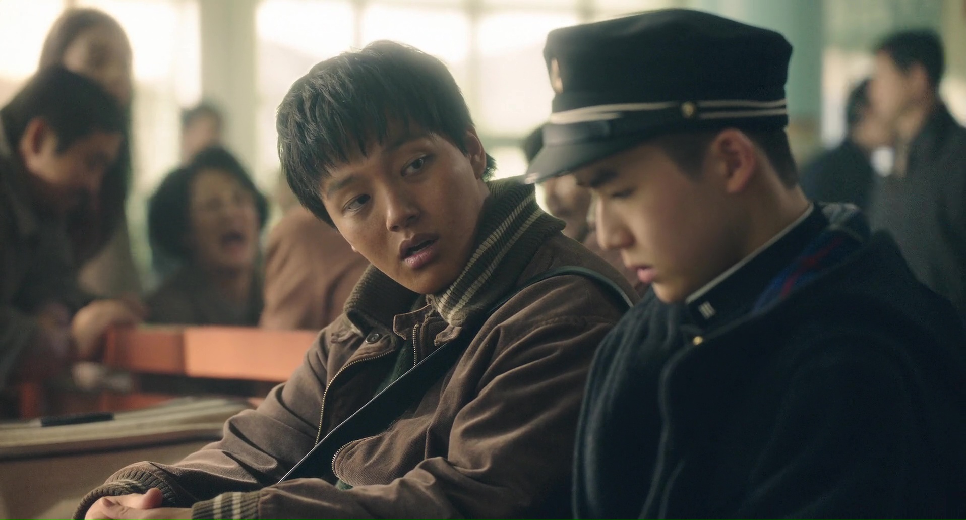 Screenshot of Hijack 1971  Full HD Hindi ORG (2024) &bull; Hindi + Korean + Dual Audio on MovieLinkBD