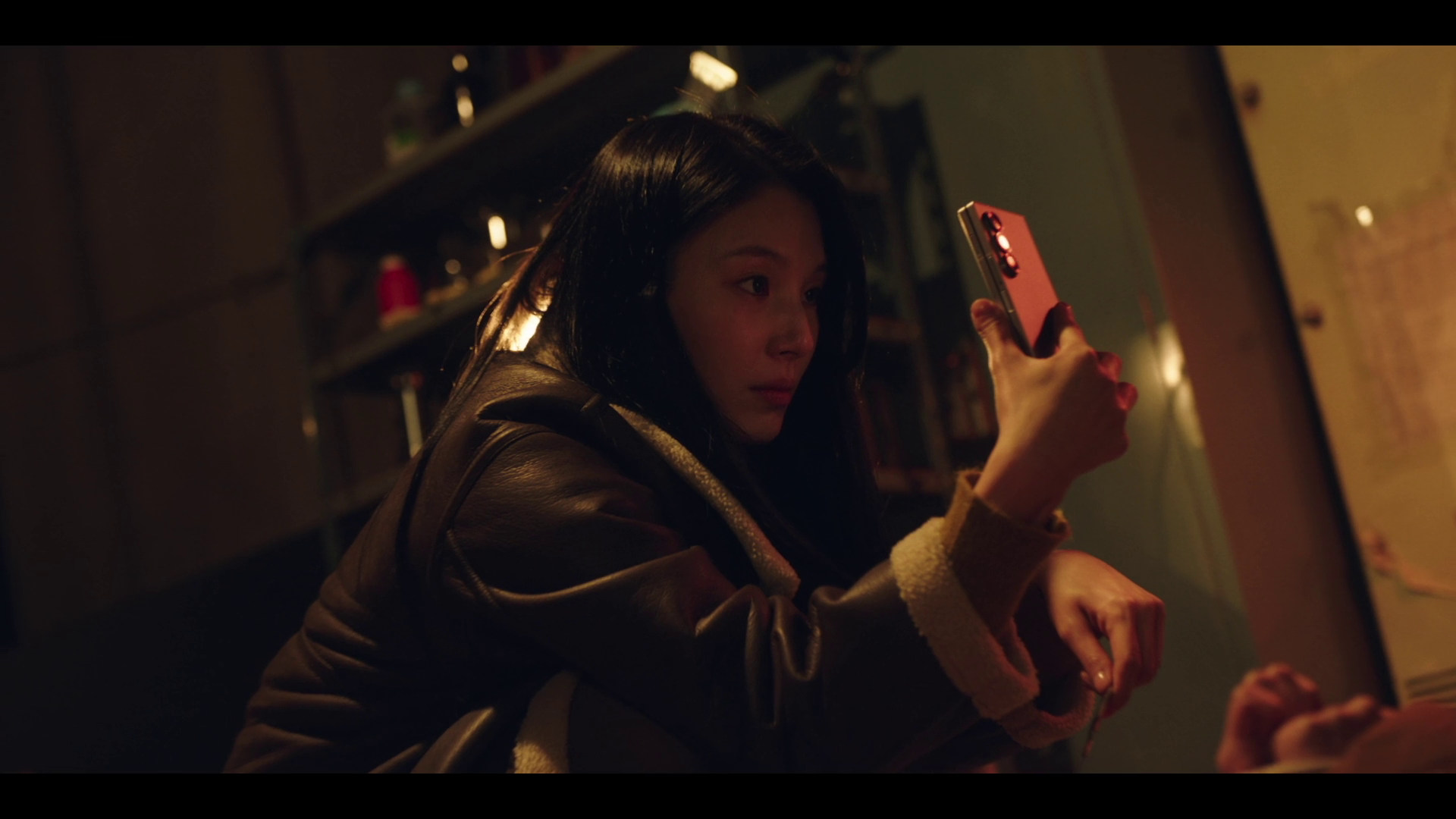 Screenshot of Queen Mantis  S01 Epi 1-8 Completed (2025) &mdash; S01 &bull; Korean on MovieLinkBD