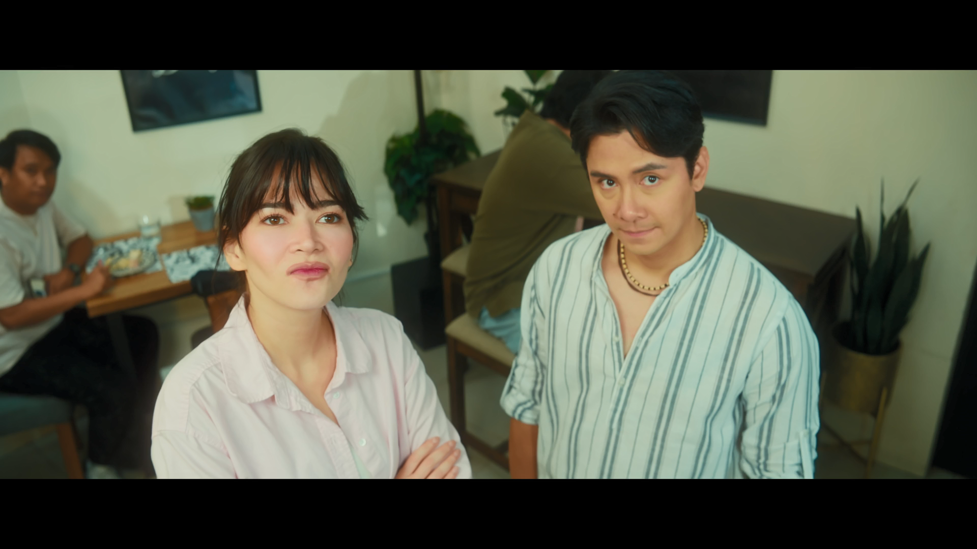 Screenshot of 100 Awit Para Kay Stella  Full HD (2025) &bull; Filipino on MovieLinkBD