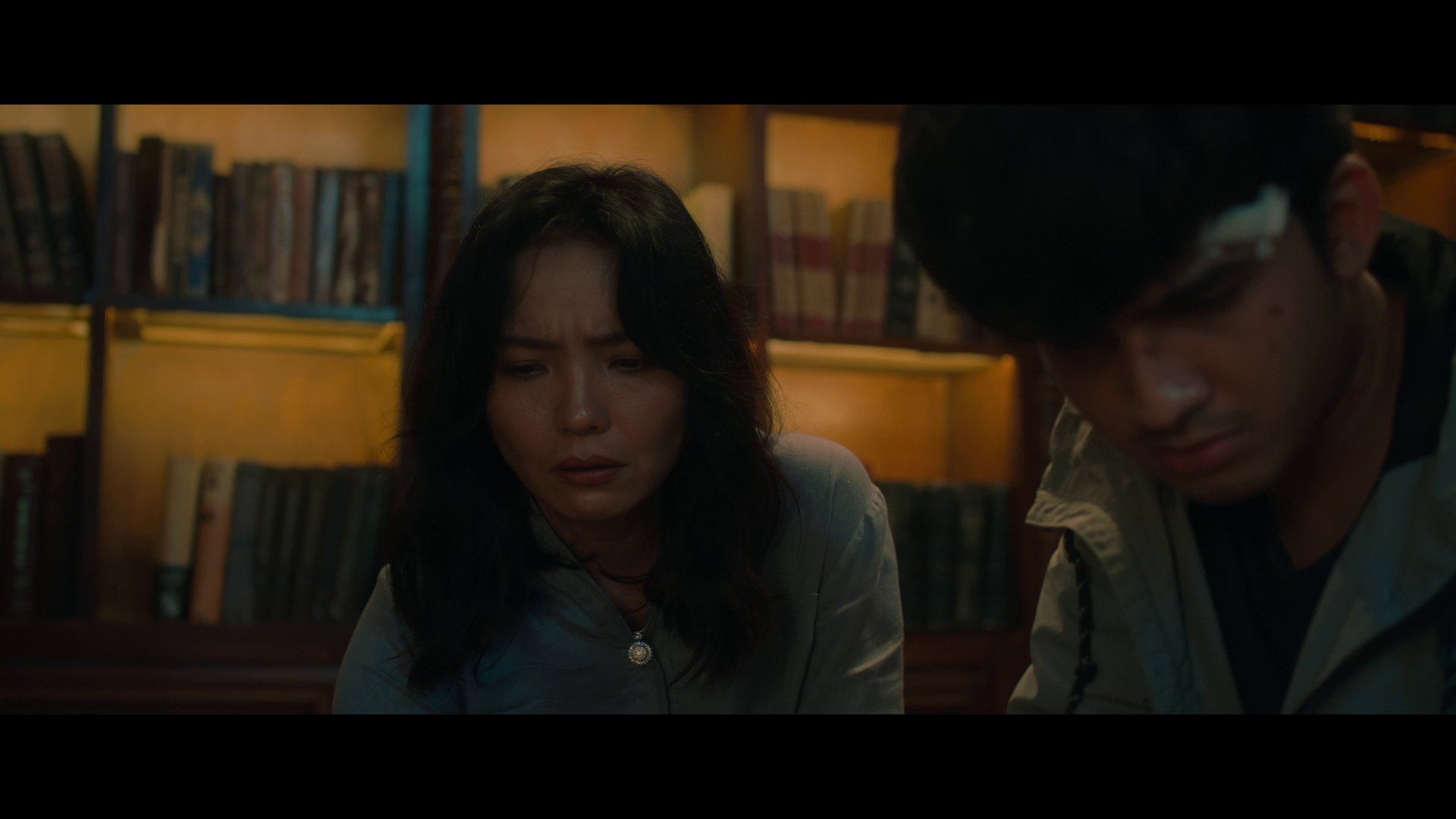 Screenshot of Jembatan Shiratal Mustaqim  Full HD (2025) &bull; Indonesian on MovieLinkBD