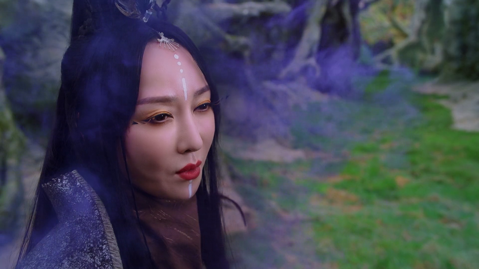 Screenshot of The Blue Whisper  [Season 1-2 Complete ] (2022) &bull; Hindi + Chinese on MovieLinkBD