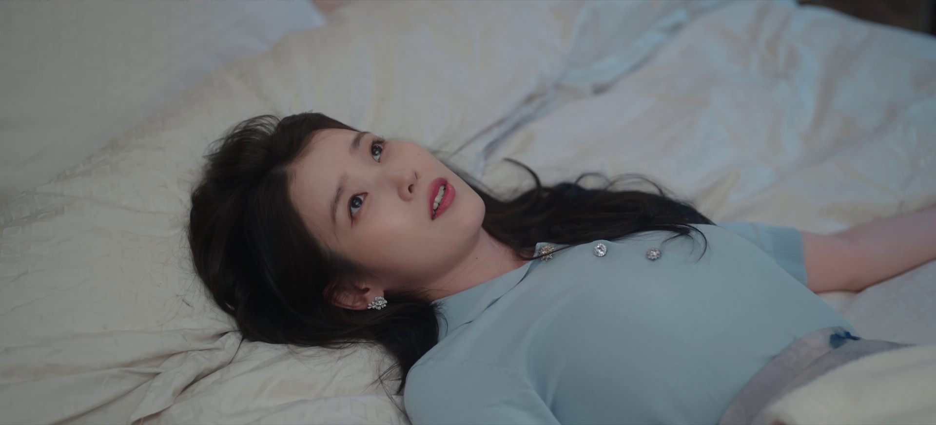 Screenshot of Perfect Crown  S01 Ep 1-12 Completed [ Hindi ORG ] (2026) &mdash; S01 &bull; Hindi + English + Multi Audio on MovieLinkBD